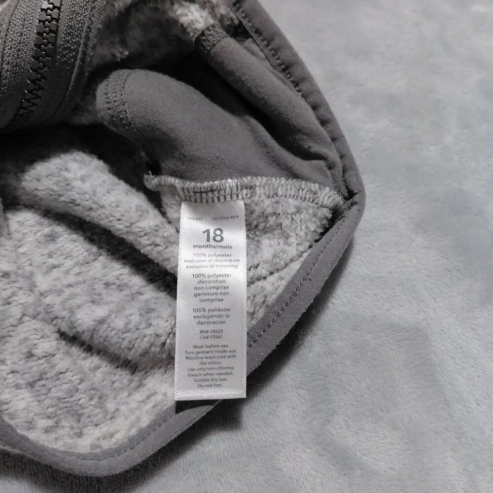 Carter's Toddler Boys 18M Zip-Up Faux-Sherpa Vest EUC